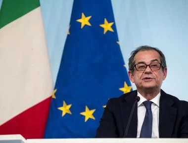 Η κόντρα Ρώμης – Βρυξελλών συνεχίζεται - Ιταλός ΥΠΟΙΚ: Ανακριβείς και ελλιπείς οι προβλέψεις της Κομισιόν